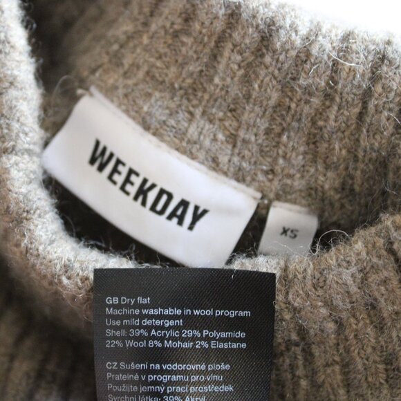 Weekday Relaxed Fit Nepped Knit Sweater – Size XS - Picture 11 of 12